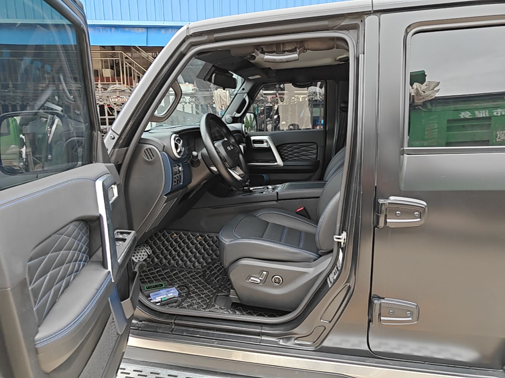 Interior delantero
