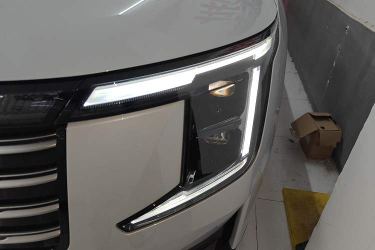 Used JETOUR X70L 2026 Model—2.0TD Automatic Flagship, 7-seater
