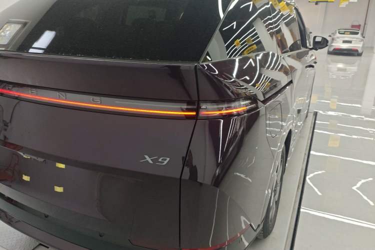 Used XPeng X9 2025 650 Long-Range Max
