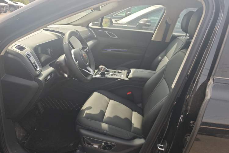 Used Hongqi HS3 PHEV 2025 Model 117km Jingwei Edition