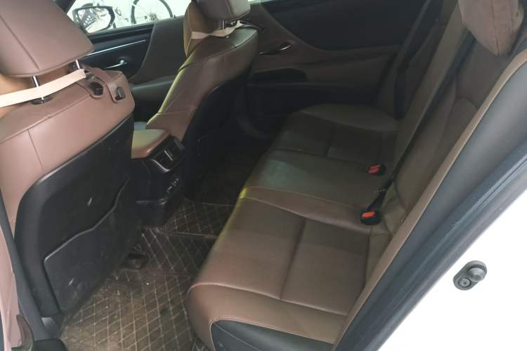 Used Lexus ES 2022 260 Excellence Edition