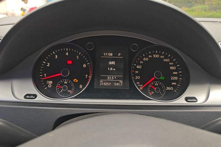 Used Volkswagen Magotan 2015 1.8TSI Advanced Model