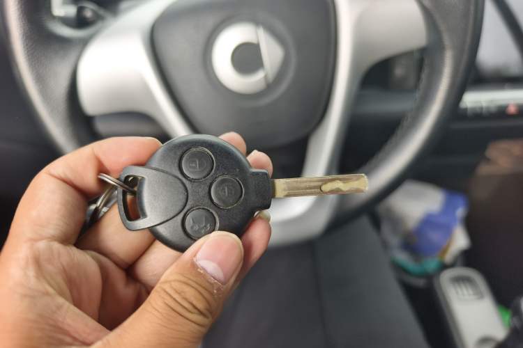 Used smart fortwo 2013 1.0T Hardtop Passion Edition
