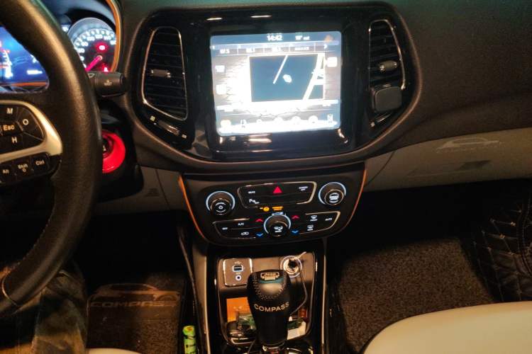 Used Jeep Compass 2017 200T Automatic Prestige Edition
