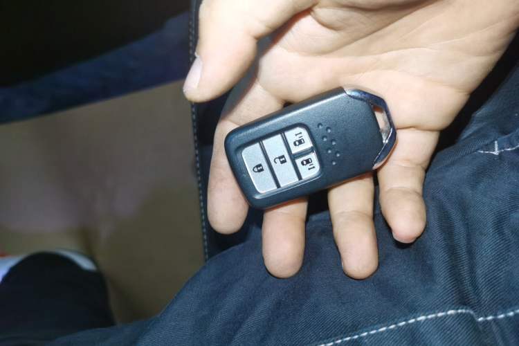 Used Honda Elysion 2019 2.0L Hybrid Luxury Edition