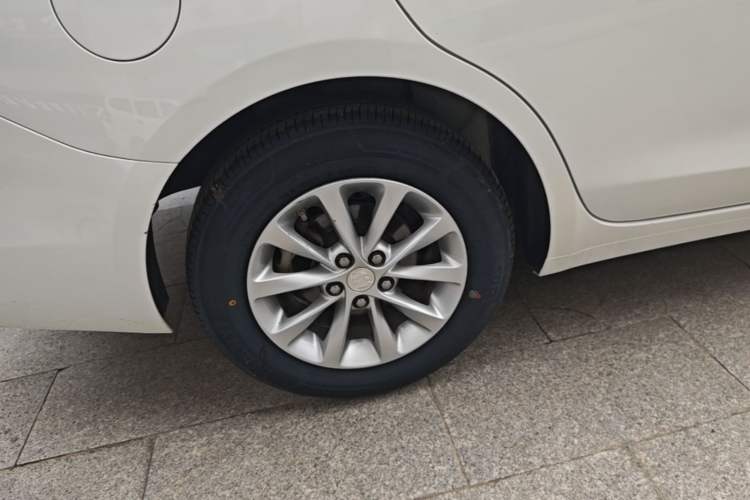 Used Buick GT 2019 15T Dual-Clutch Advanced Version China VI Standard
