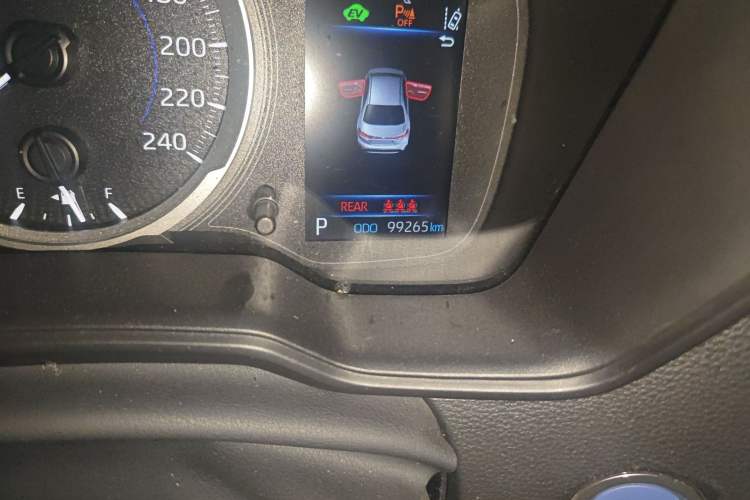 Used Toyota Levin 2022 Dual-Motor 1.8H E-CVT Sport Edition
