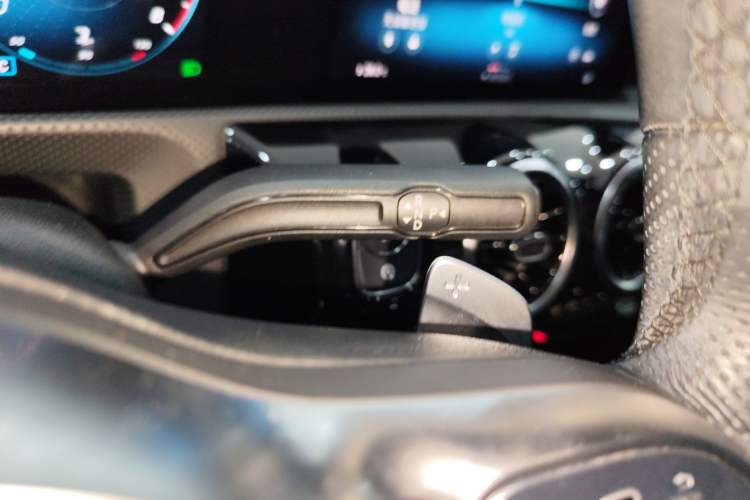 Used Mercedes-Benz A-Class 2019 Restyled A 200 L Sport Sedan Gear Lever