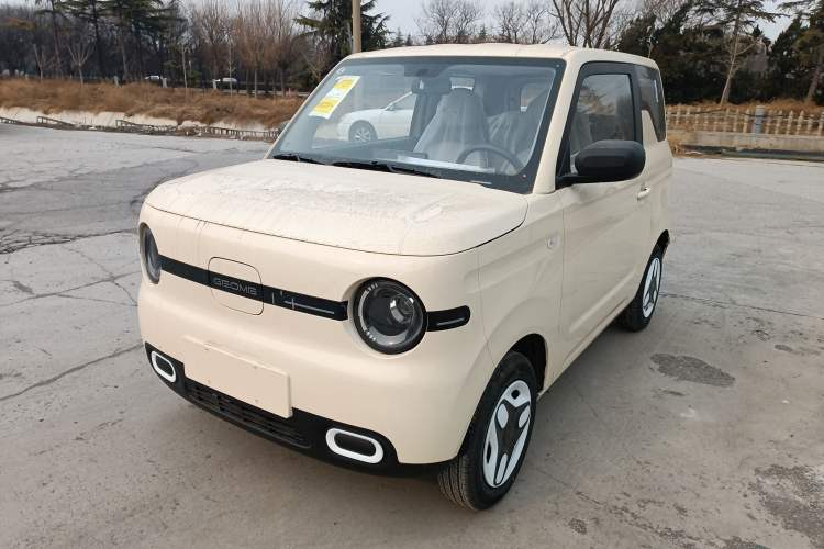 Used Geely Galaxy Panda 2025 210 km – Yuanqi Bear