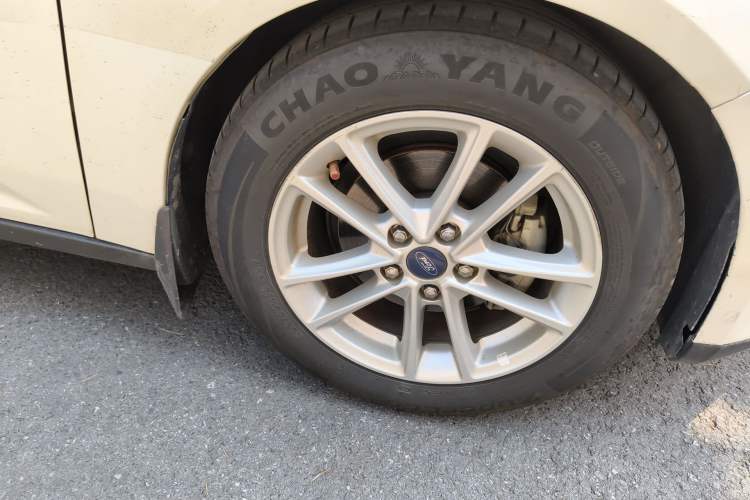 Used Ford Focus 2017 Hatchback EcoBoost 180 Automatic Elite Model