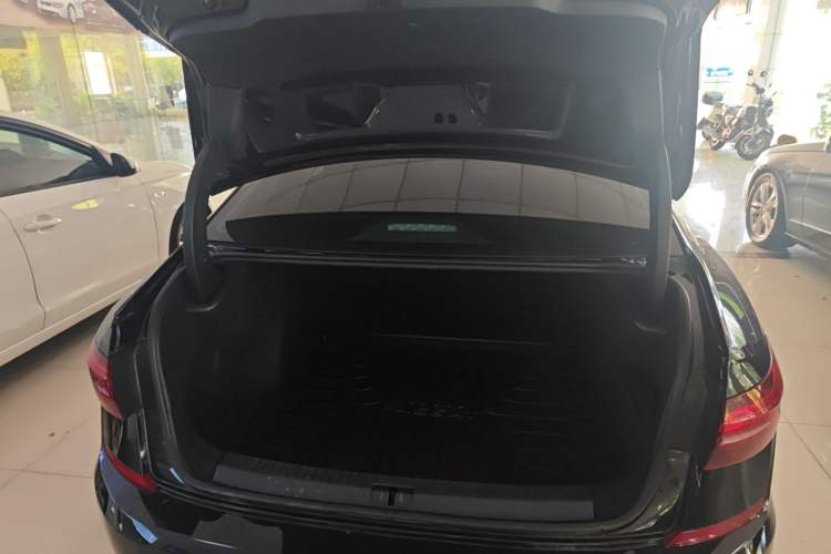 Used Volkswagen Passat 2021 330TSI Elite Edition
