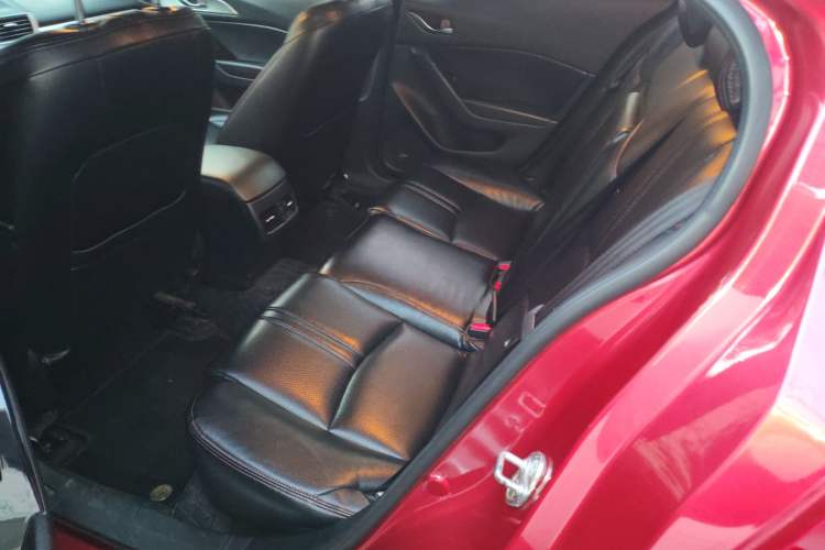 Used Mazda Mazda 3 Axela 2017 Sedan 1.5L Automatic Luxury Model Emission Standard China V
