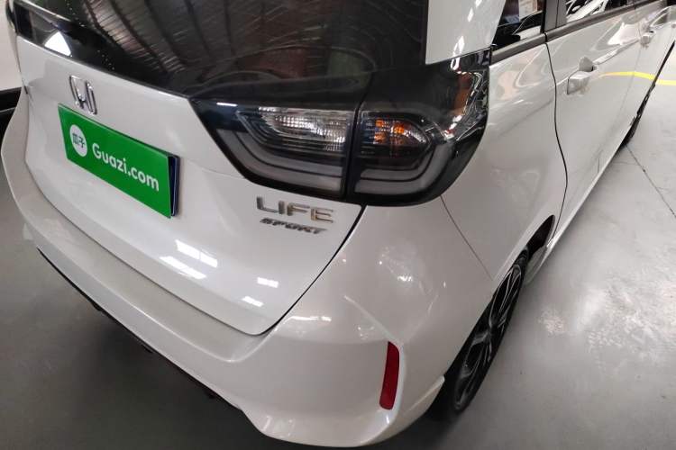 Used Honda LIFE 2023 1.5L CVT SPO-SS Dynamic Edition