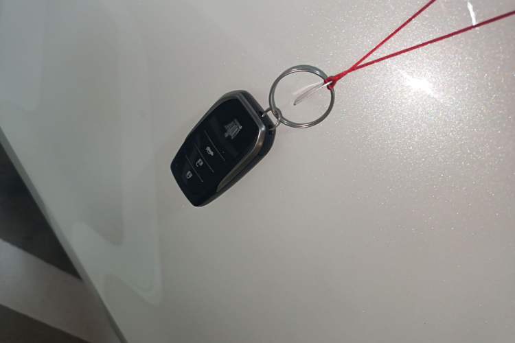 Used Toyota Crown 2015 2.0T Fashion Edition Interior 1