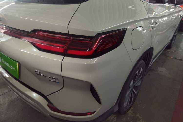 Used BYD Song PLUS New Energy 2025 DM-i Intelligent Driving 160KM Flagship Model Exterior 3