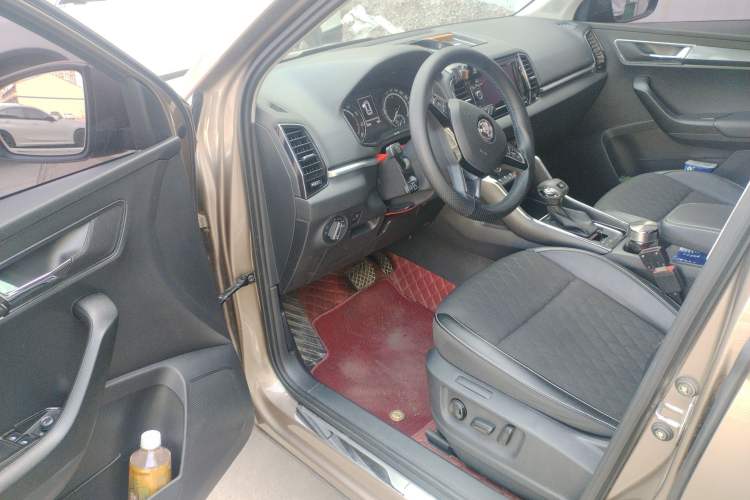 Used Skoda Karoq 2021 TSI280 Luxury Edition Driver Seat