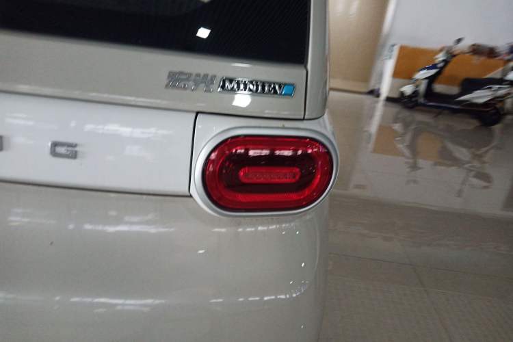 Used Wuling Hongguang MINIEV 2024 3rd Generation 215km Youth Edition