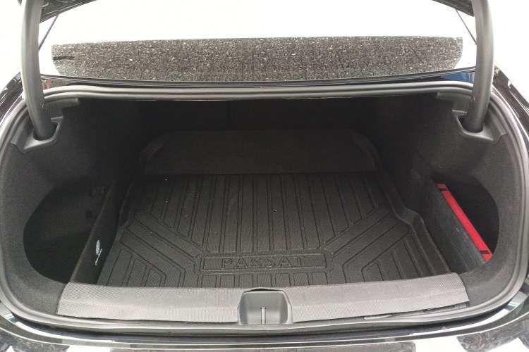 Used Volkswagen Passat 2025 Pro 380TSI Starry Dragon Edition