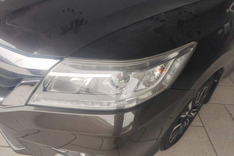 Used Honda Crider 2013 1.8L automatic luxury edition