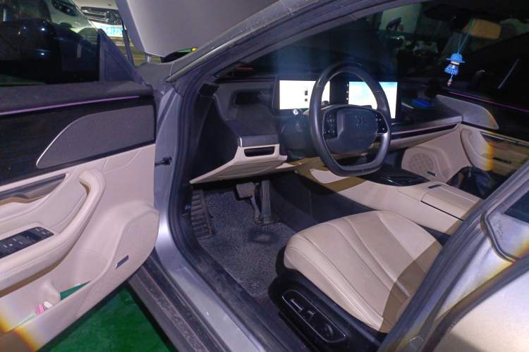 Used XPeng P7 2022 670N+
