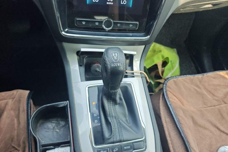 Used Roewe RX5 New Energy 2019 eRX5 50T Internet-Enhanced Flagship Edition Gear Lever