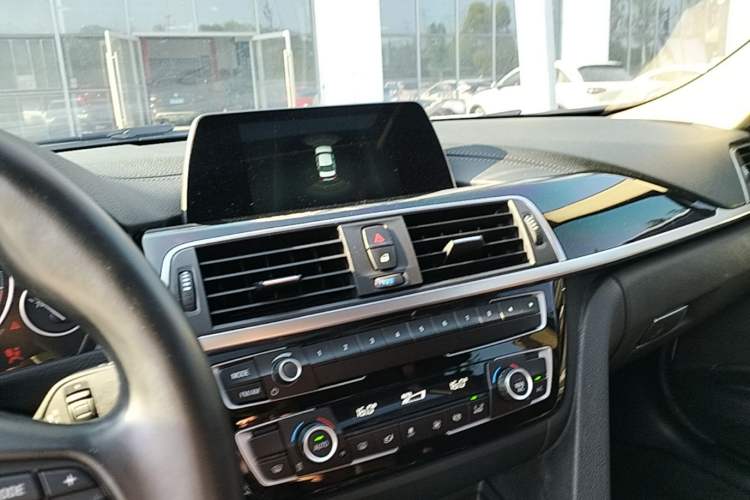 Used BMW 3 Series 2018 320Li Fashion Model