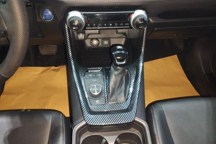 Used Toyota Wildlander 2020 Dual-Motor 2.5L E-CVT Four-Wheel Drive Luxury Edition
