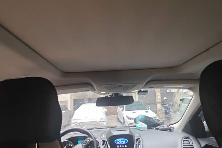 Used Ford Kuga 2018 EcoBoost 180 Two-Wheel-Drive Platinum Edition