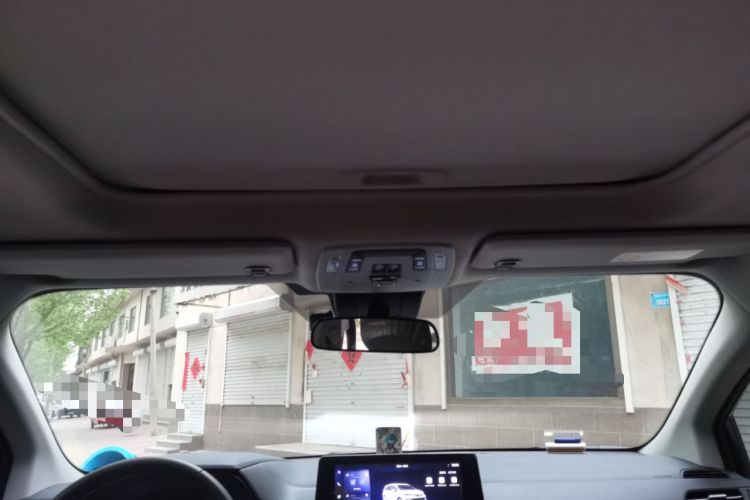 Used Toyota SIENNA 2026 Model 2.5L Dual-Engine Two-Wheel-Drive Comfort Edition
