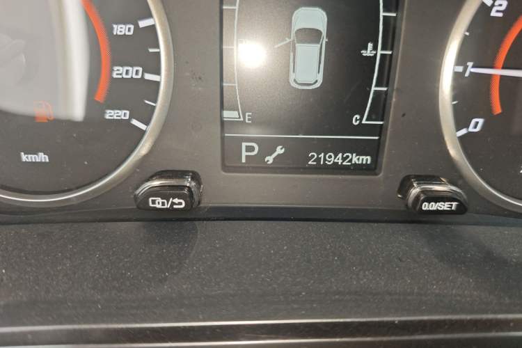 Used Chery Tiggo 3X 2021 Diamond Edition 1.5L CVT 3-Carat Odometer Close Up