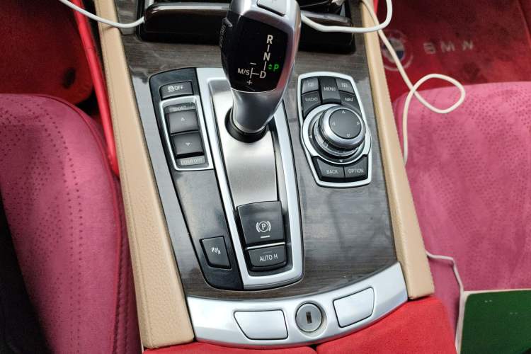 Used BMW 7 Series 2011 730Li Elegant Model Gear Lever