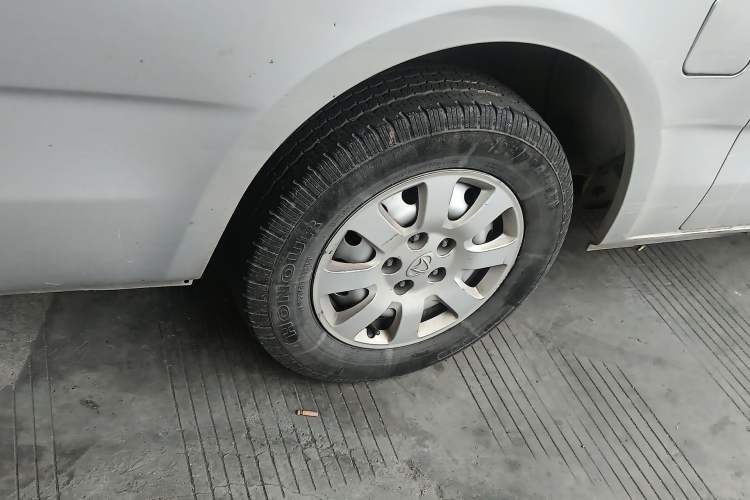 Used CHANGAN KAICHENG Ruixing M90 2021 2.0L Standard Version Flat-Top Liftgate 6-Seater LJ481Q6
