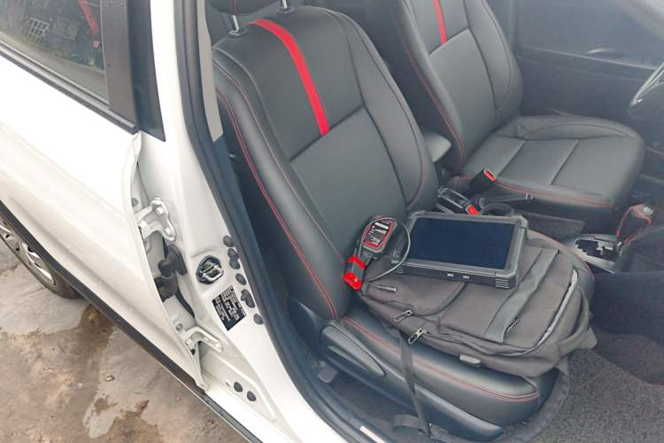 Used Toyota YARiS L Zhi Xuan 2022 X-Trail 1.5L CVT Leading PLUS Edition
