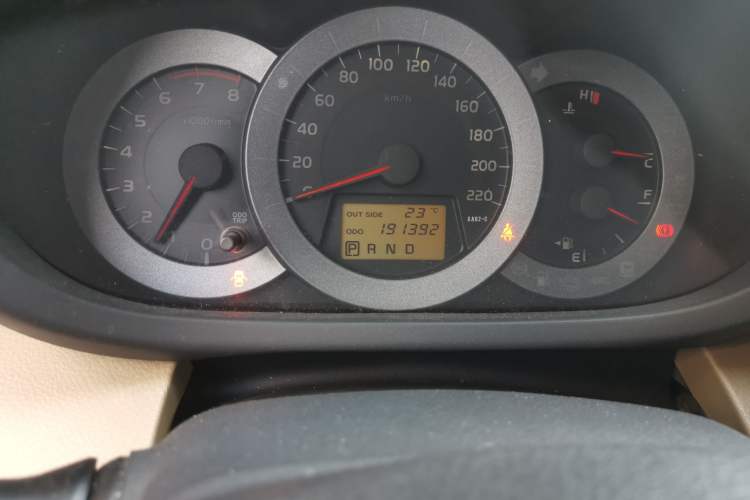 Used Toyota RAV4 2011 2.0L Automatic Luxury Edition
