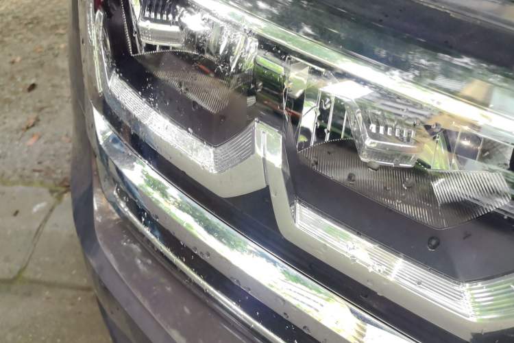 Used Volkswagen Teramont 2017 380TSI Four-Wheel Drive Luxury Edition Right Front Headlight