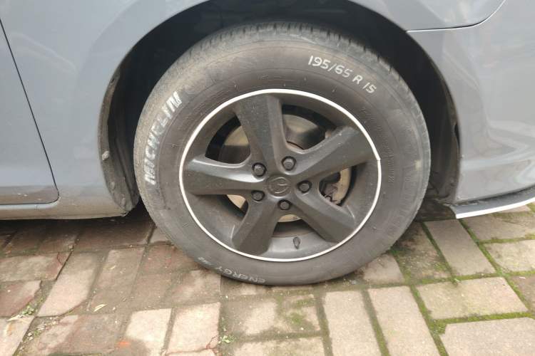 Used Mazda 3 2010 1.6L Manual Classic Stylish Version
