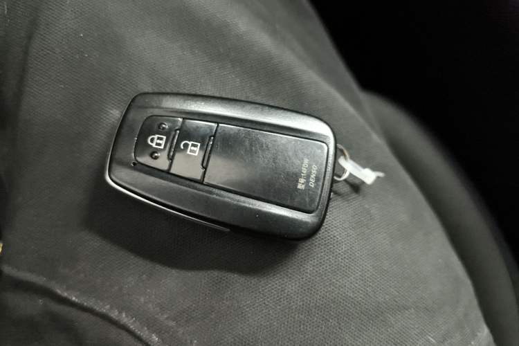 Used Toyota C-HR 2021 2.0L Comfort Edition Vehicle Key