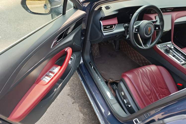 Used Hongqi H5 2023 2.0T Automatic Smart Connect Flagship Edition