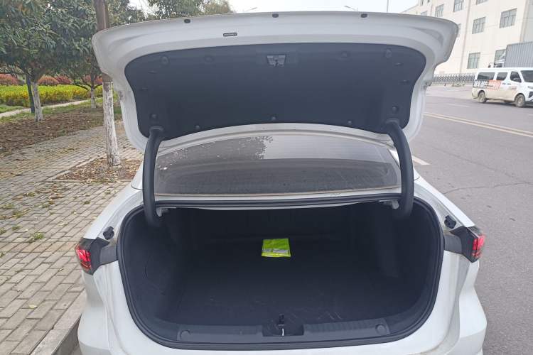 Used Geely Galaxy L6 2025 EM-i 140km Explorer+ Edition