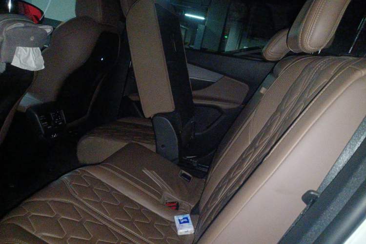 Used Peugeot 5008 2017 380THP 7-Seater Luxury GT Edition