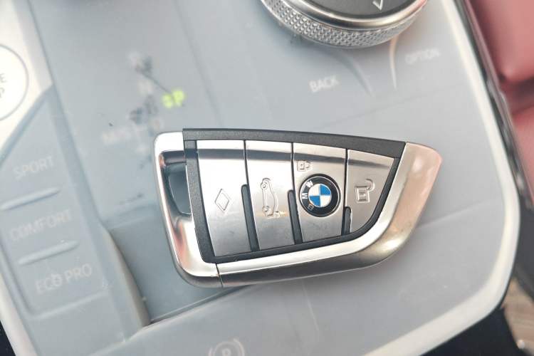 Used BMW 3 Series 2022 Restyled 320Li M Sport Package Vehicle Key