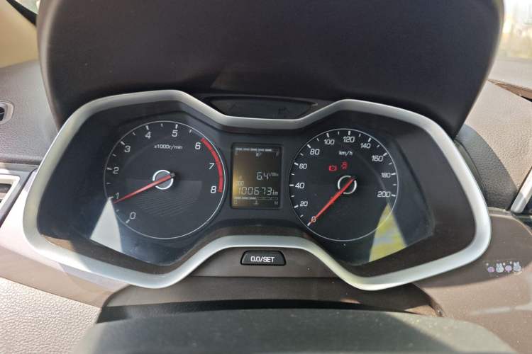 Used Baojun 310W 2017 1.5L Manual Comfort Version China V Instrument Cluster