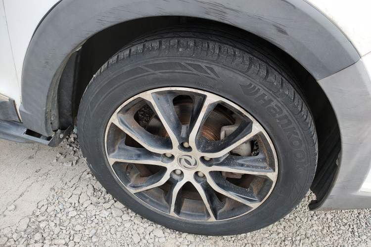 Used FORTHING SX6 2016 1.6L CVT Luxury Model
