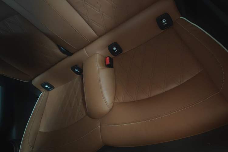 Used MINI 2022 Updated 1.5T COOPER Artist
