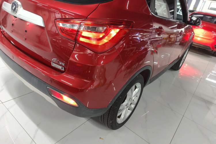Used CHANGAN CS35 2017 1.6L Automatic Luxury Model
