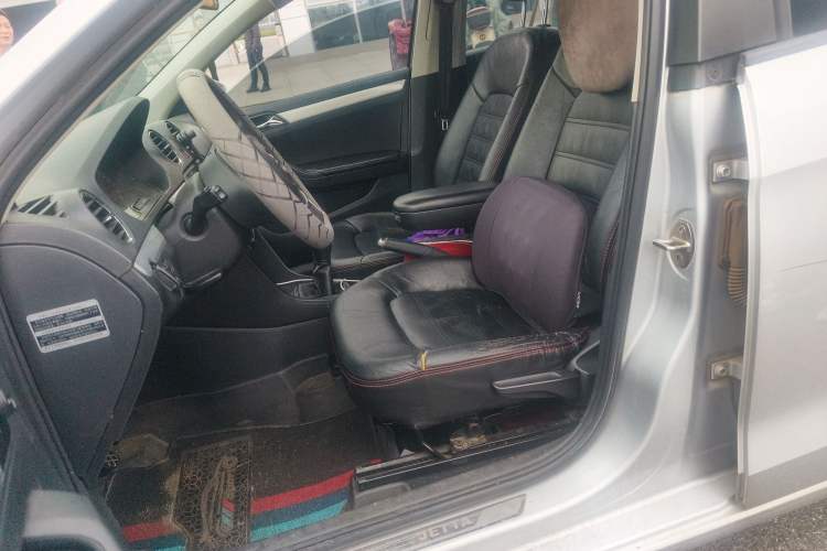 Used Volkswagen Jetta 2013 1.4L Manual Comfort Model