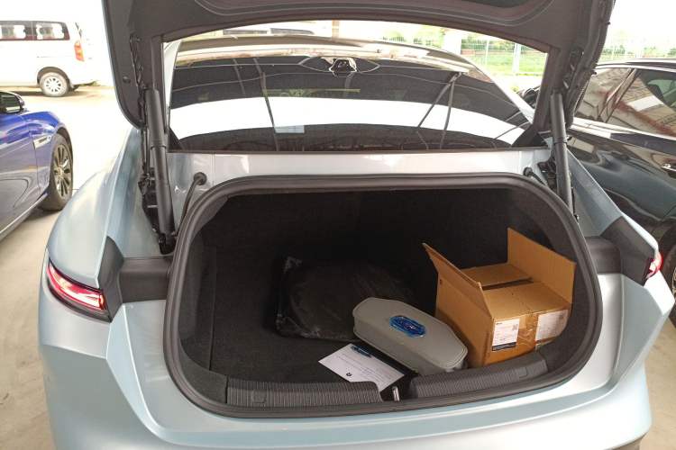 Used Nio ET5 2022 75 kWh
