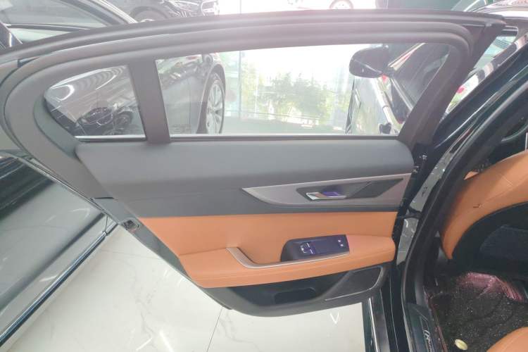 Used Jaguar XEL 2022 2.0T 250 PS R-DYNAMIC S Advanced Sport Edition