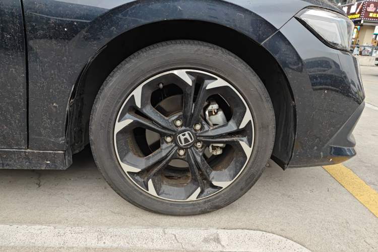 Used Honda Civic 2022 240TURBO CVT Dynamic Edition Right Front Wheel Hub