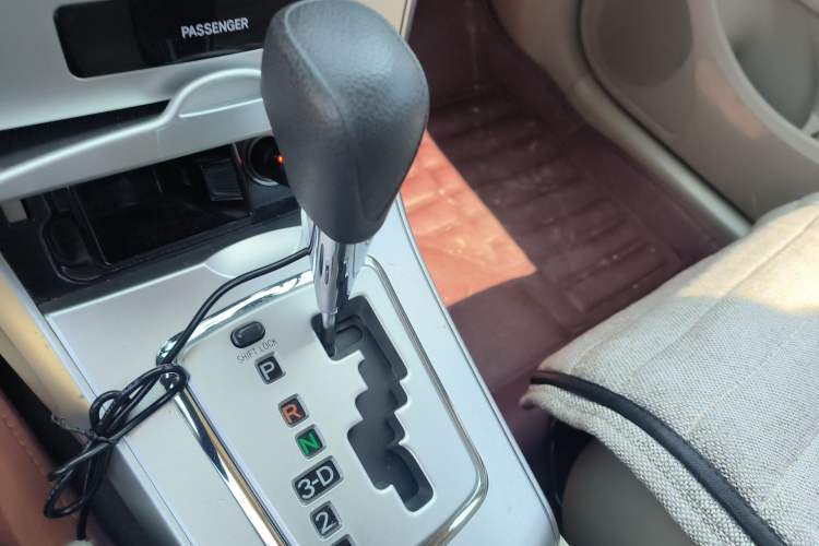 Used Toyota Corolla 2013 Special Edition 1.6L Automatic Cool GL Model Gear Lever